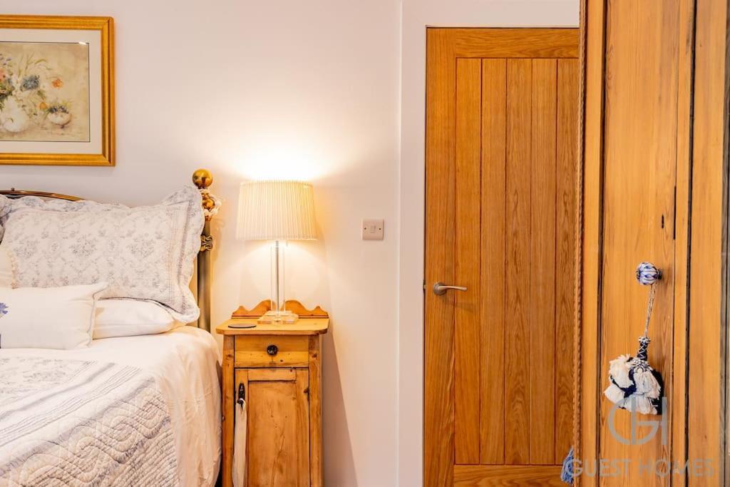 Guest Homes - Little Highlands *