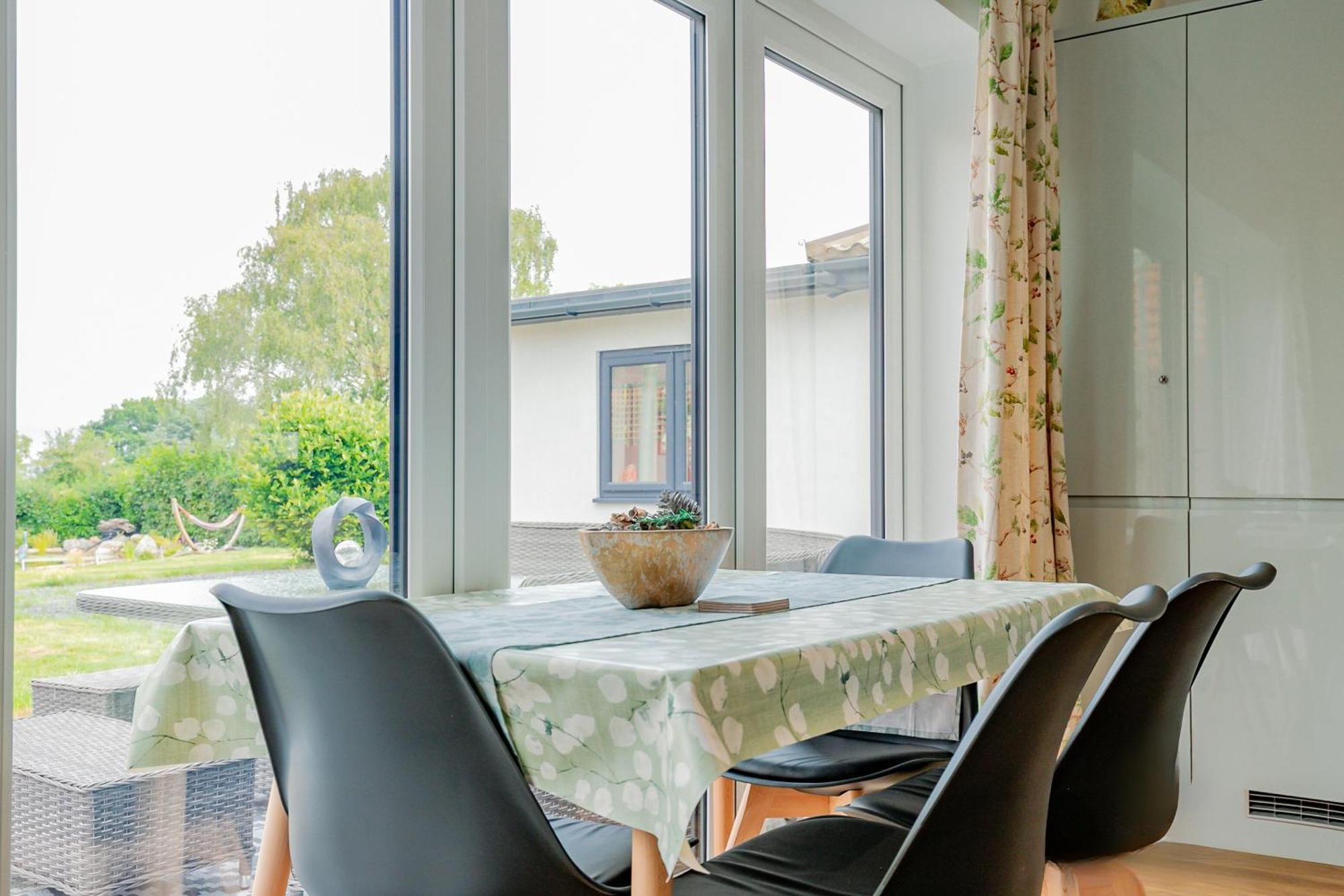 Guest Homes - Little Highlands Holiday home *