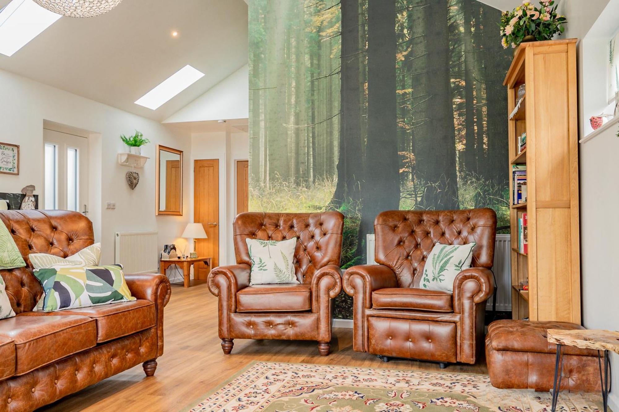 Guest Homes - Little Highlands *